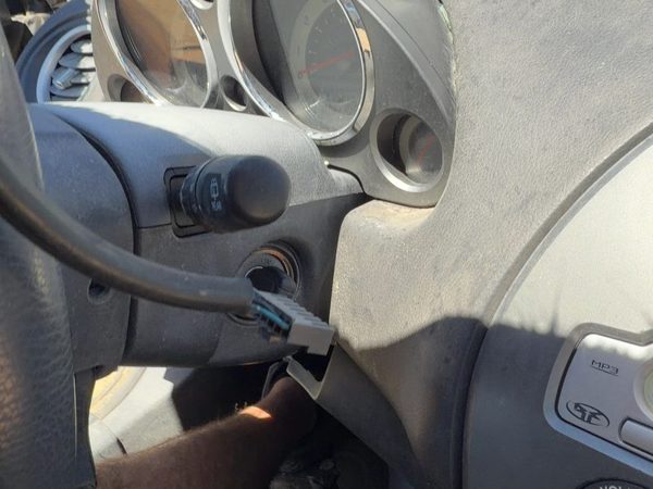 06-12 Mitsubishi Eclipse Steering Column Assembly Oem Floor Shift Automatic Gray — photo 4