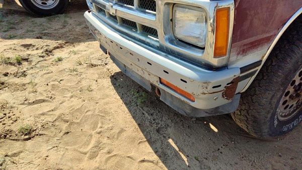 1993 Chevrolet S10 Blazer Front Bumper Assy. — photo 6