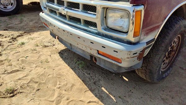1993 Chevrolet S10 Blazer Front Bumper Assy. — photo 5