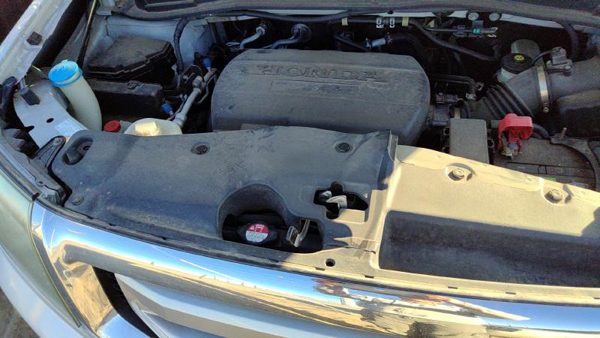 2009-2011 Honda Pilot Top Plastic Cover Above Radiator Support Sight Shield Oem — photo 3