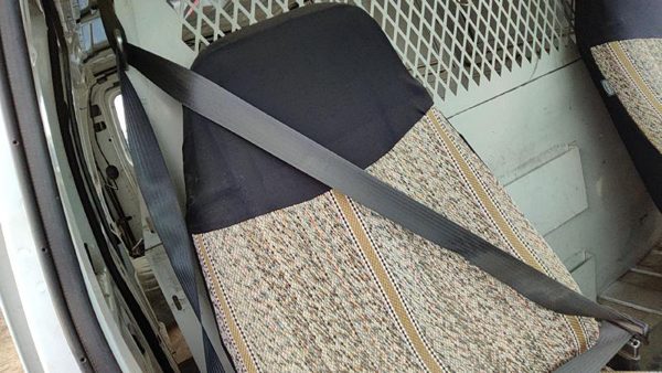 1996 Ford Van E250 Passenger Right Front Seat Belt Retractor Oem Shoulder Gray — photo 2