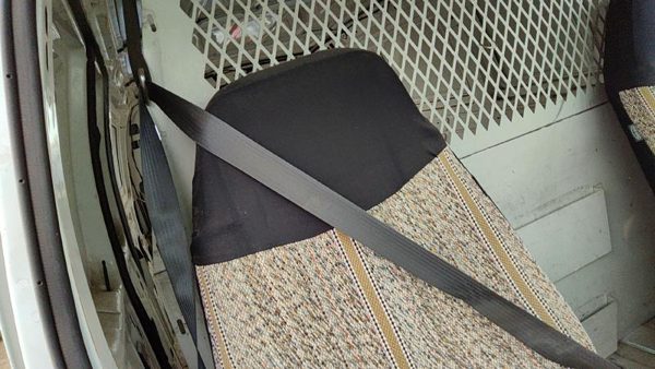 1996 Ford Van E250 Passenger Right Front Seat Belt Retractor Oem Shoulder Gray — photo 3