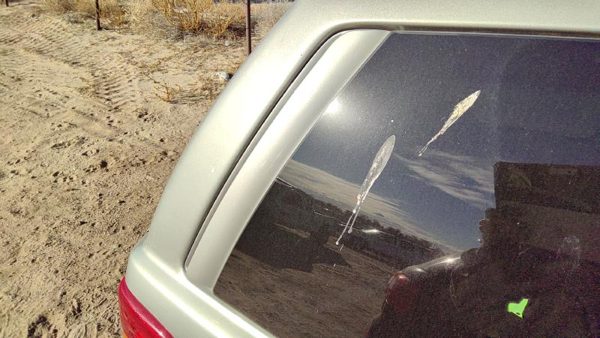 01 Grand Cherokee Passenger Right Rear Corner Moulding On Quarter Panel Silver — photo 2