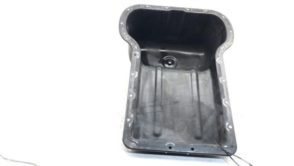 2003-2010 Ford F250 6.0L Engine Oil Pan With Good Drain Plug Oem Powerstroke — photo 2