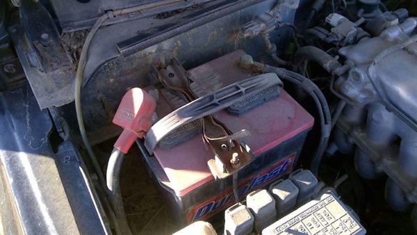 1996 Geo Tracker Complete Battery Box Mount Tray With Hold Down Oem 1.6l — photo 7