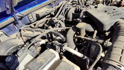 2005 Ford Ranger Valve Cover 4.0L