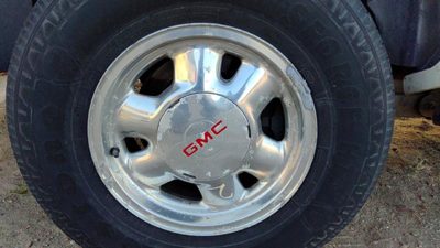 2001 Suburban 1500 Wheel Gmc 2