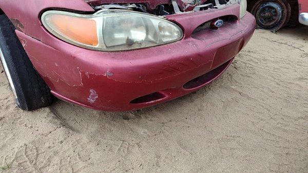 1997-2002 Ford Escort Front Bumper Cover Assembly Oem Red F7Cz17757Aa — photo 5