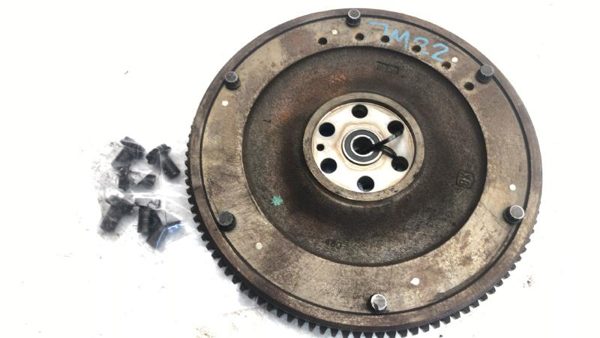 1996-2000 Honda Civic Flywheel Manual Transmission With Bolts Hardware 1.6L 5Spd — photo 1