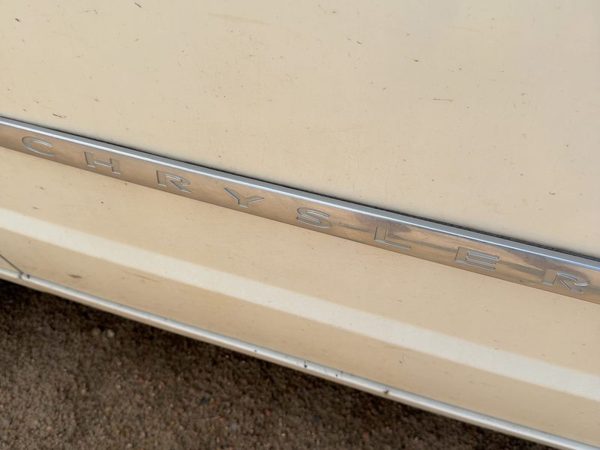 10-16 Town & Country Driver Left Front Moulding From Door Oem Trim Strip — photo 4