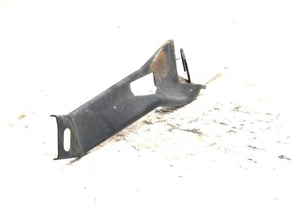 84-87 C4 Corvette Front Inner Fender Wheelhouse Support Bracket Passenger Side — photo 4
