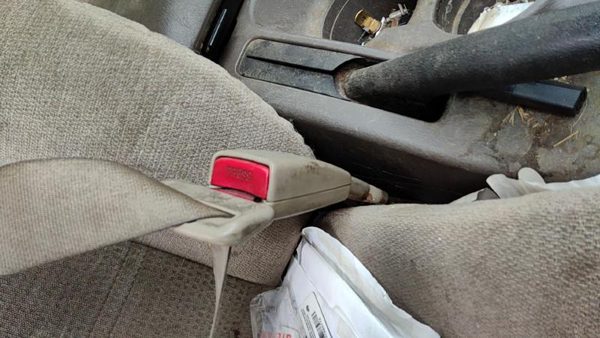 2002-2005 Legacy Outback Passenger Right Front Seat Belt Buckle Receiver Oem Tan — photo 6