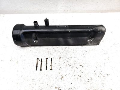 1980 Mercedes 450SL 107 Driver Left Valve Cover OEM 4.5L