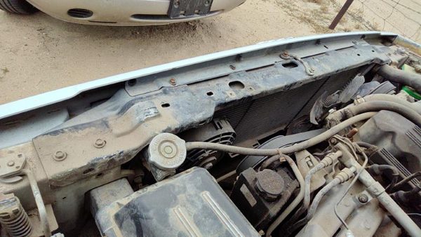 1992 Jeep Cherokee Radiator Support — photo 3