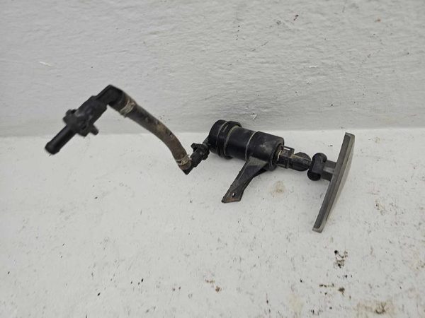 2005 Cadillac Cts Left Headlight Washer Nozzle Sprayer With Hose Cover — photo 5