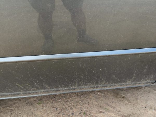 98-04 Seville Passenger Right Rear Moulding From Door Oem Back Thunder Gray 88U — photo 3