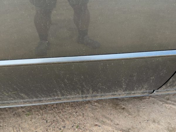 98-04 Seville Passenger Right Rear Moulding From Door Oem Back Thunder Gray 88U — photo 4