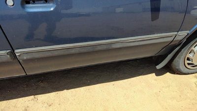 1994 Olds Cutlass Ciera Passenger Right Front Moulding From Door Trim Strip Blue