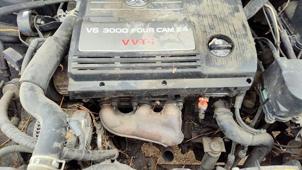 2001-2003 Toyota Sienna Front Cylinder Head Assembly Oem 3.0L 1110209032 — photo 2