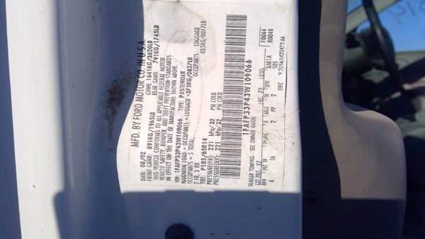 2003 Ford Focus — vehicle photo 4