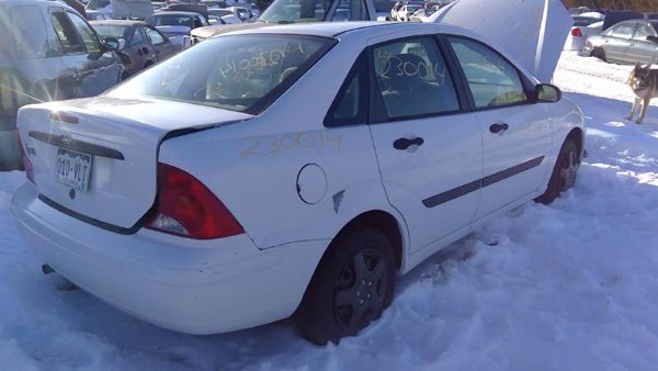 2003 Ford Focus — vehicle photo 6