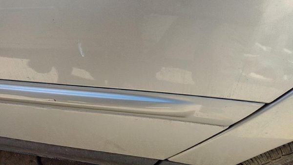 04-08 Pacifica Driver Left Upper Rear Moulding From Door Oem Back Silver Ps2 — photo 2