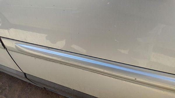 04-08 Pacifica Driver Left Upper Rear Moulding From Door Oem Back Silver Ps2 — photo 5
