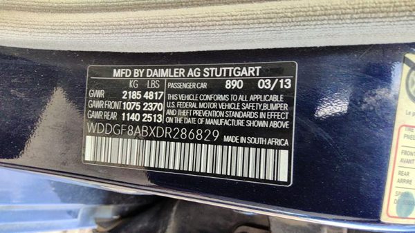 2013 Mercedes C-class Lower Control Arm Front RH — photo 4