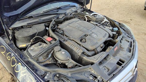 2013 Mercedes C-class Lower Control Arm Front RH — photo 8