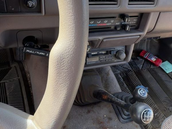 1988-1995 Isuzu Pup Steering Wheel Oem Gray — photo 2
