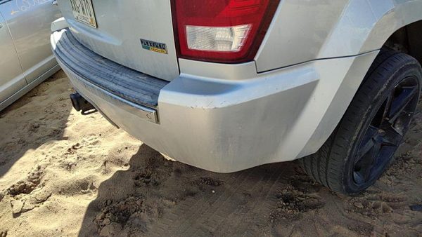 2005-2010 Jeep Grand Cherokee Rear Bumper Cover Assembly Oem Back Silver Ps2 — photo 3