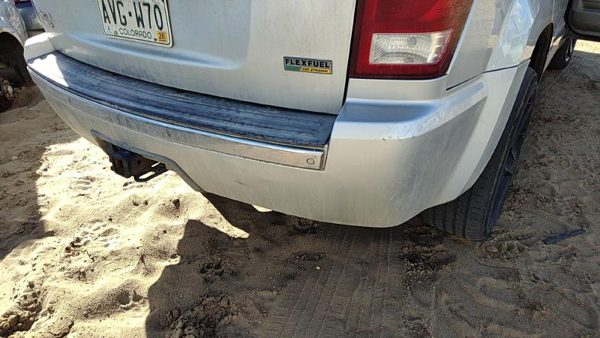 2005-2010 Jeep Grand Cherokee Rear Bumper Cover Assembly Oem Back Silver Ps2 — photo 1