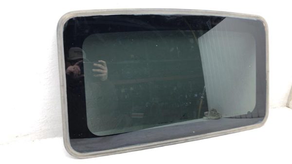1998-2002 Honda Passport Sun Roof Glass Oem Top Window 5649892 — photo 1