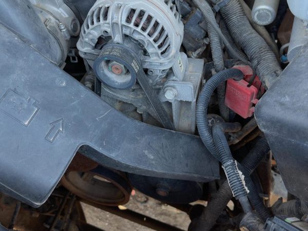 2000-2006 Chevy Suburban 1500 Power Steering Pump With Mount Bracket Oem 5.3L — photo 2