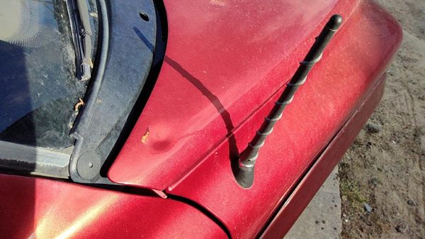 2000 Dodge Durango Hood Red — photo 4