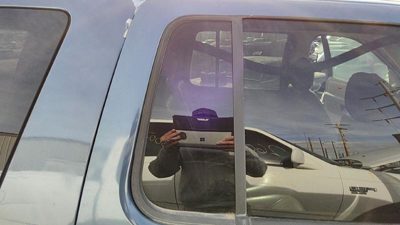 02-10 Ford Explorer Passenger Right Rear Vent Window Back Door Glass With Frame