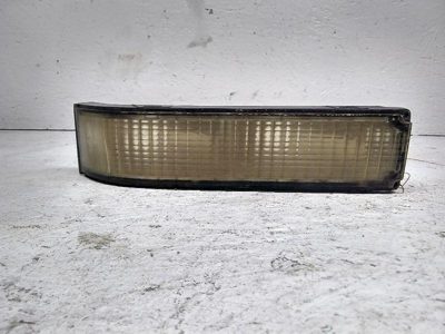 1988-2000 Chevy Silverado 2500 Passenger Corner/Park Light Turn Signal Oem