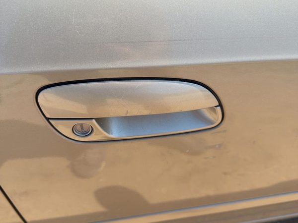 01-06 Elantra Passenger Right Front Outside Door Handle Oem Prime Beige Ko — photo 2