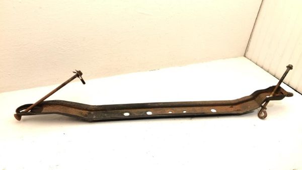1995 Ford F150 Spare Tire Carrier With Bolts Hardware Oem — photo 5
