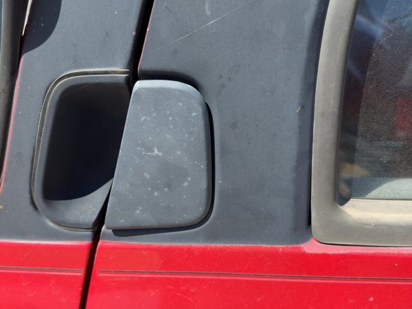 90-95 Nissan Pathfinder Passenger Right Rear Outside Door Handle OEM 82606-83G00 — photo 4