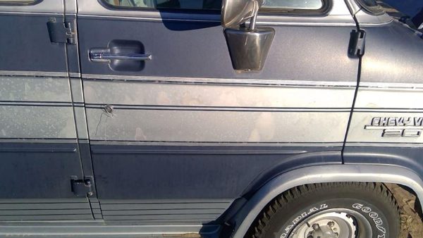 1989 Chevy Van 20 Series Front Door RH Blue — photo 5