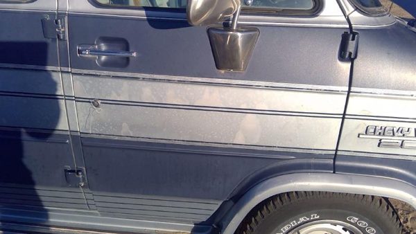 1989 Chevy Van 20 Series Front Door RH Blue — photo 2