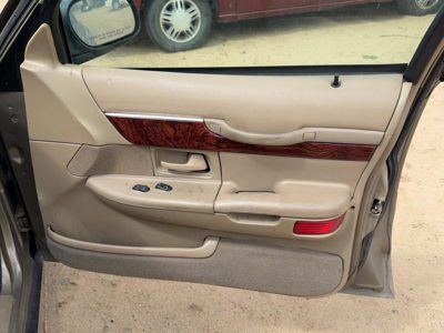 00-03 Grand Marquis Passenger Right Front Door Trim Panel With Switches Tan Bh