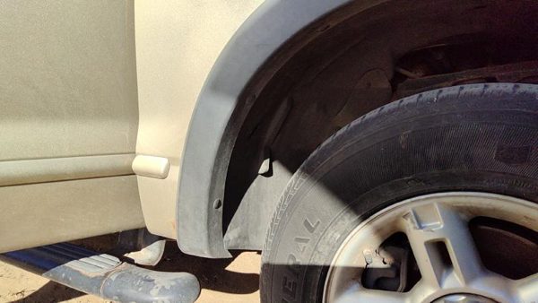 2003-2004 Ford Explorer Passenger Right Front Wheel Flare Moulding Oem Fender — photo 5