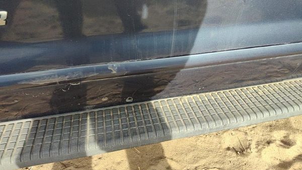 2002-2010 Ford Explorer Driver Left Front Moulding From Door Trim Strip Blue Ld — photo 4