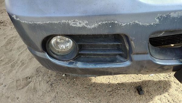 2002-2005 Ford Explorer Passenger Right Fog Light Lamp Oem With Trim Bezel — photo 1