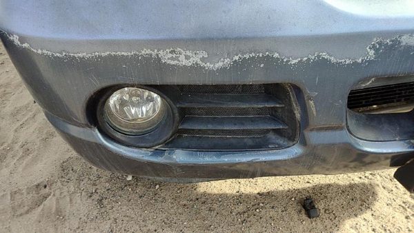 2002-2005 Ford Explorer Passenger Right Fog Light Lamp Oem With Trim Bezel — photo 2