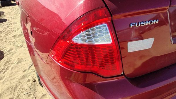 2010-2012 Ford Fusion Driver Left Tail Light Brake Lamp Oem Rear 9E5Z13405A — photo 2