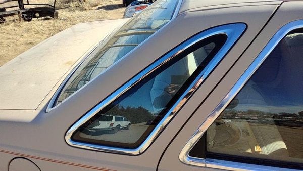 1984-1987 Ford Tempo Passenger Right Rear Quarter Glass Back Side Window Oem — photo 4