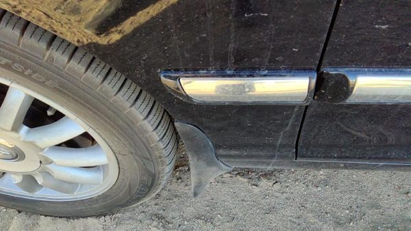 2004-2005 Hyundai Xg350 Driver Left Moulding From Fender Oem Trim Strip Black — photo 4